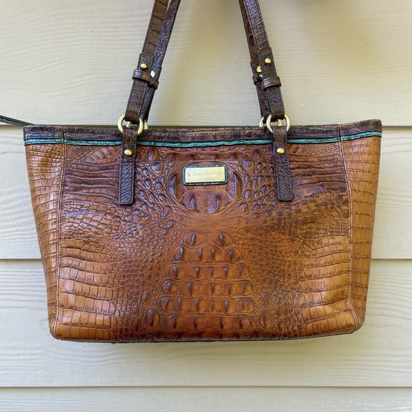 Brahmin leather purse - Picture 1 of 16